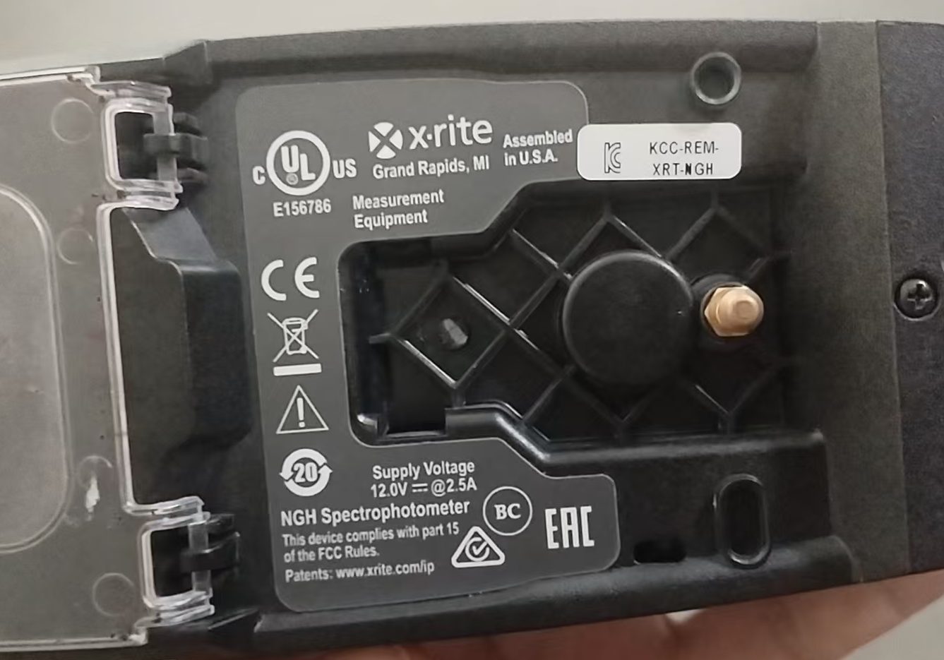 X-Rite (2)